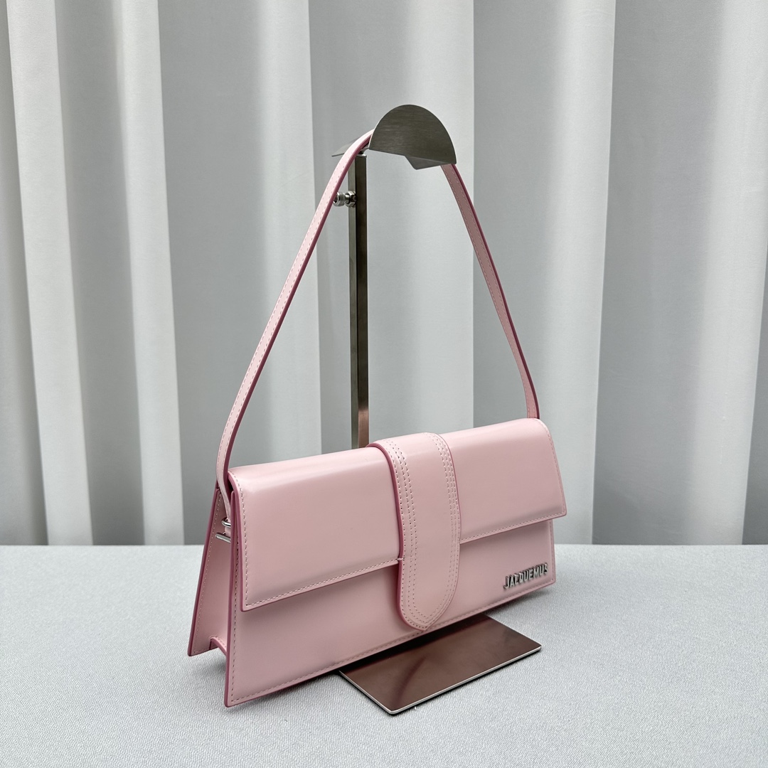 Jacquemus Satchel Bags